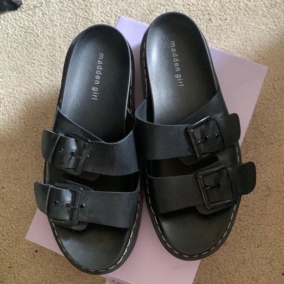 Madden girl 1” platform sandals - Picture 1 of 4